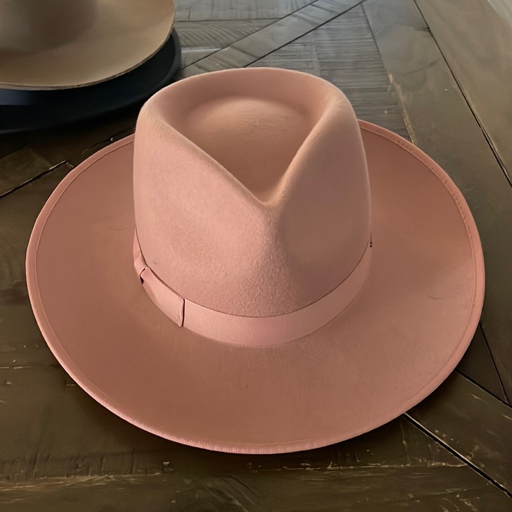 Gigi Pip Monroe Rancher hat. Dusty Pink